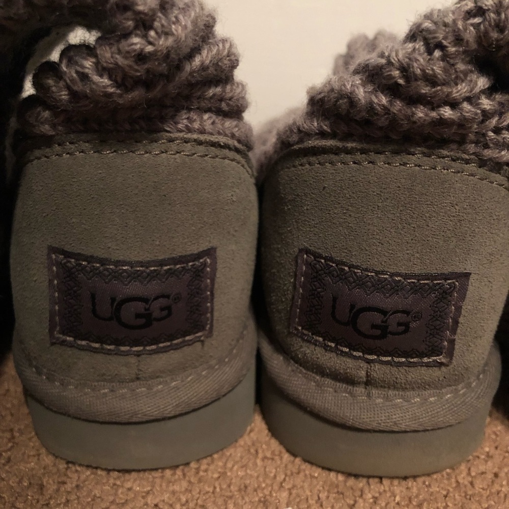 UGG // Classic Cardy Boot - Picture 8 of 8